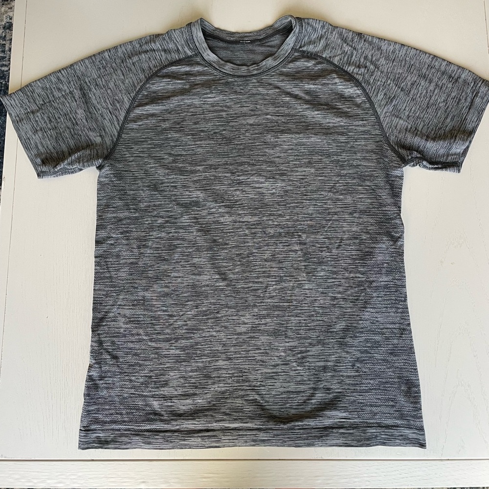 Lululemon Metal Vent Tech Marled Grey MEDIUM